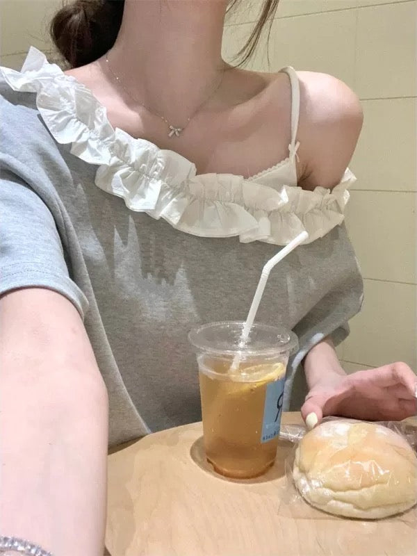 ゆるっとフリルトップス