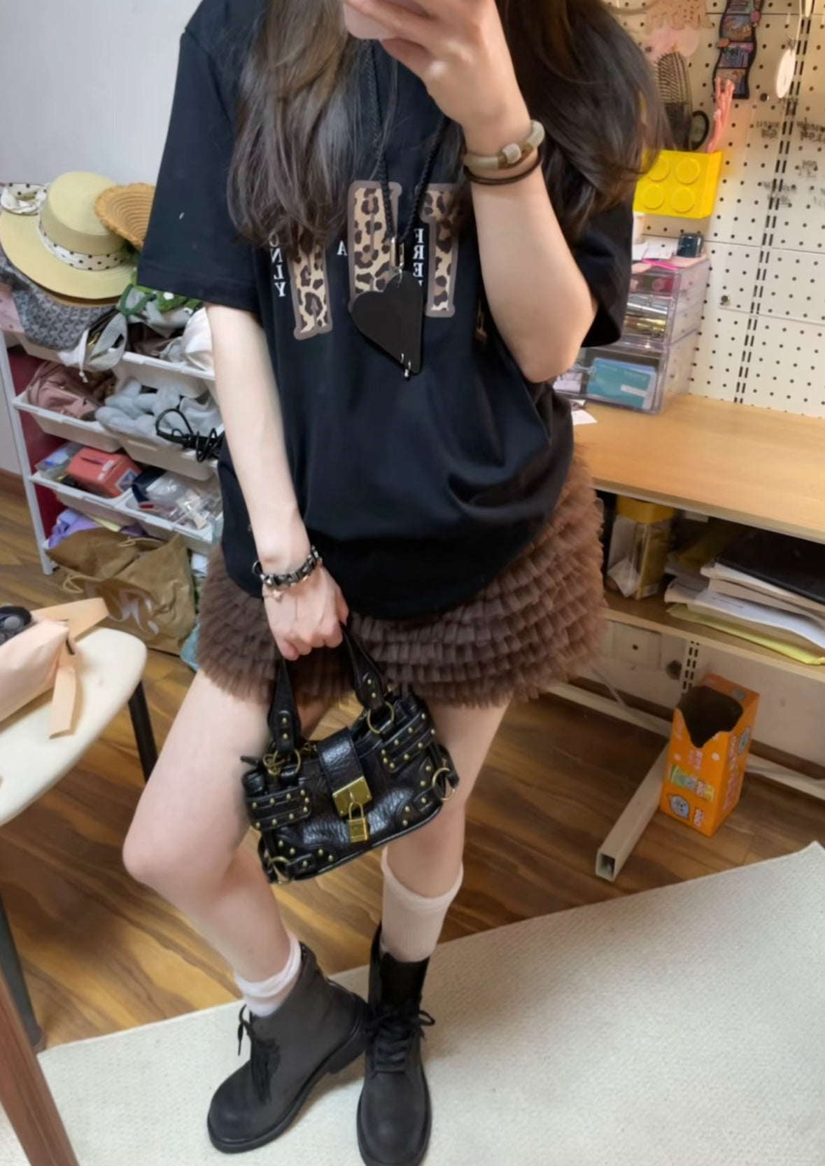 バックル付きミニバッグ