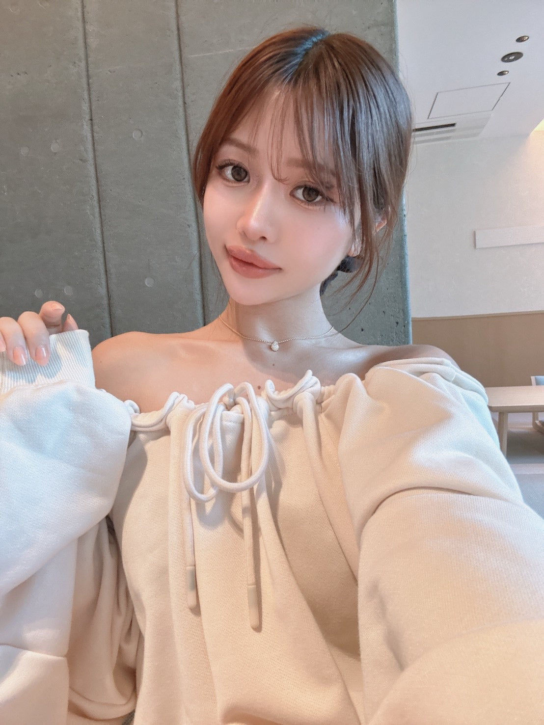 ラフオフショルセットアップ