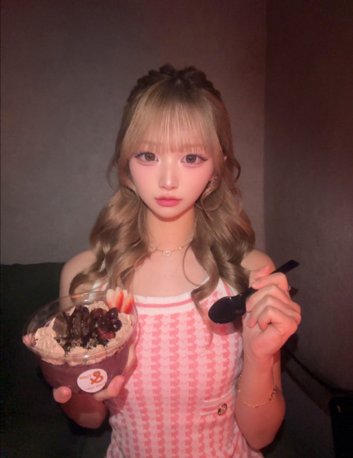 ピンクチェックワンピース