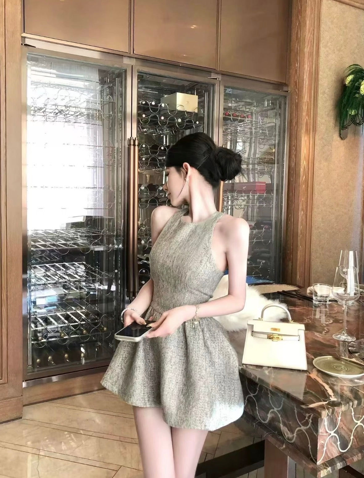 バックリボンワンピース