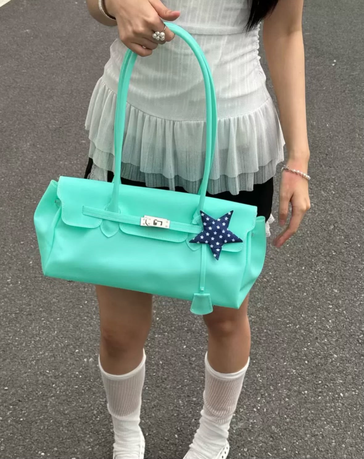 話題の 横長jerryBag 8色