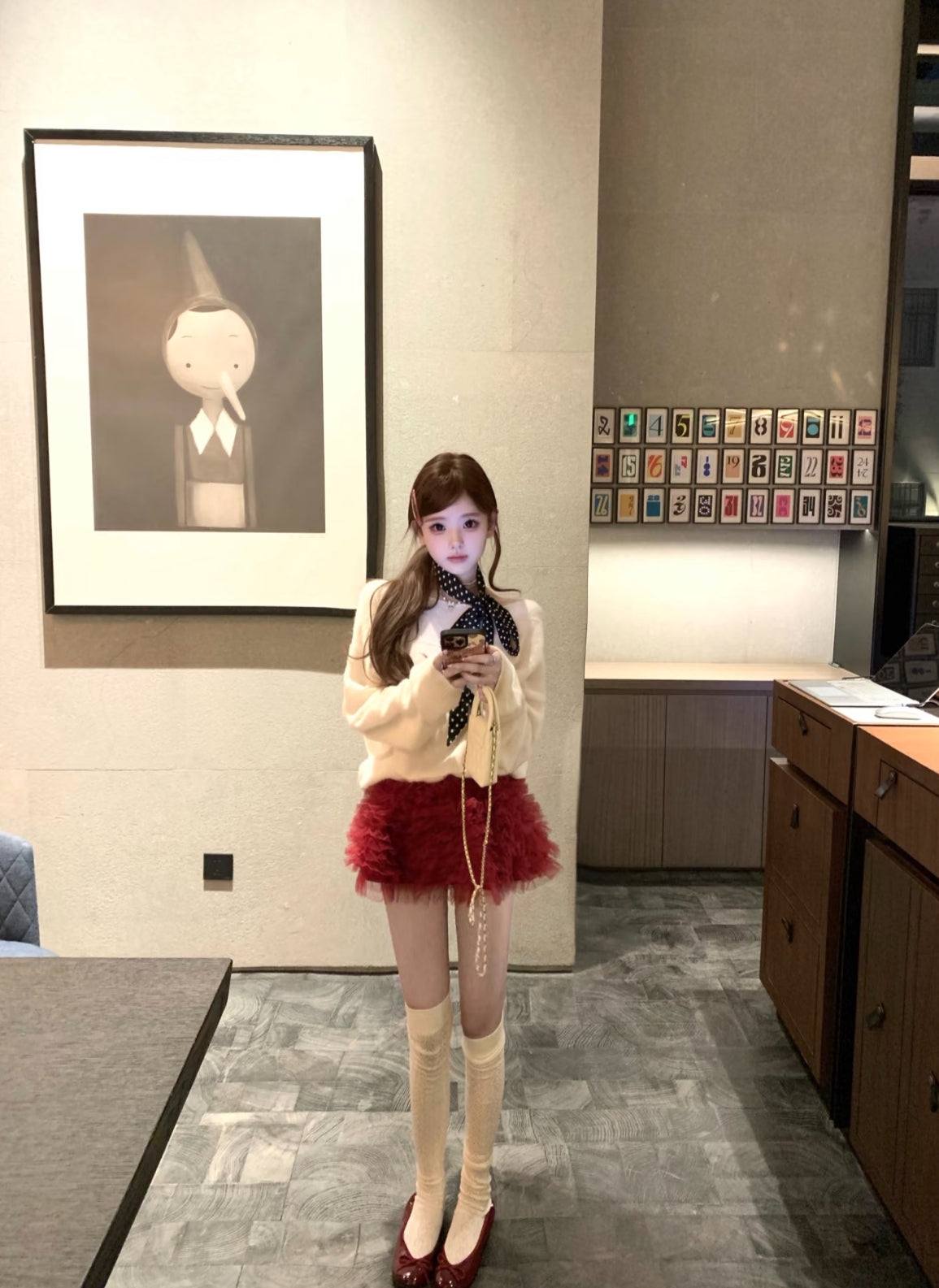 レッドフリルスカート