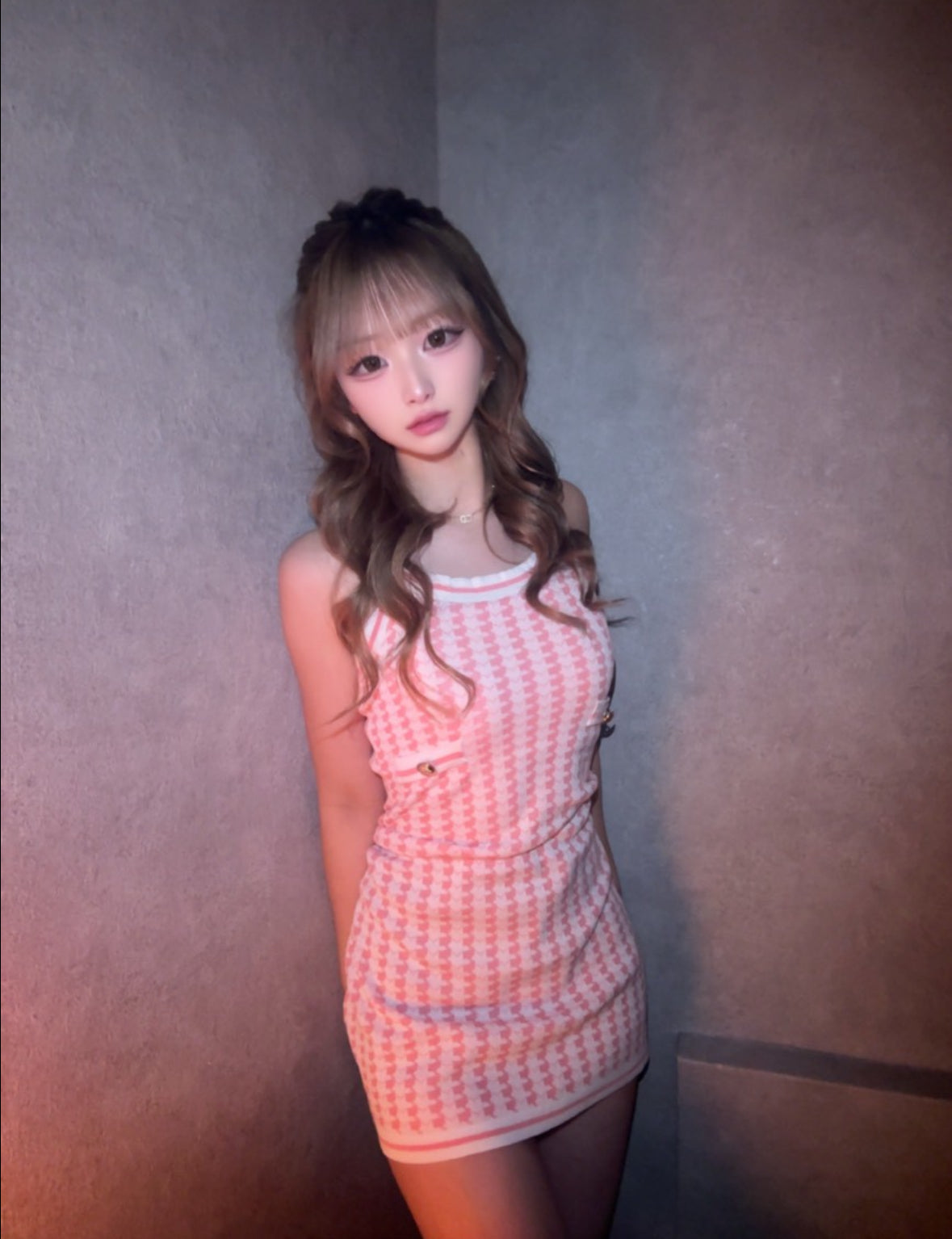 ピンクチェックワンピース