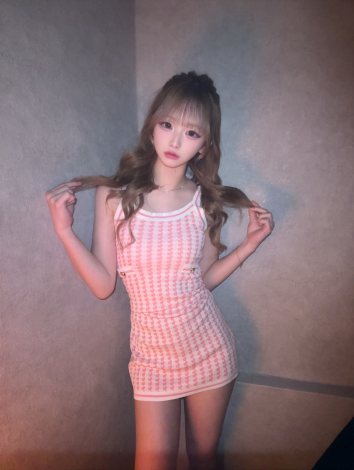 ピンクチェックワンピース