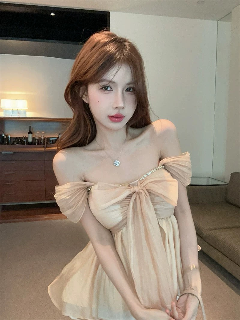 胸元リボントップス2色