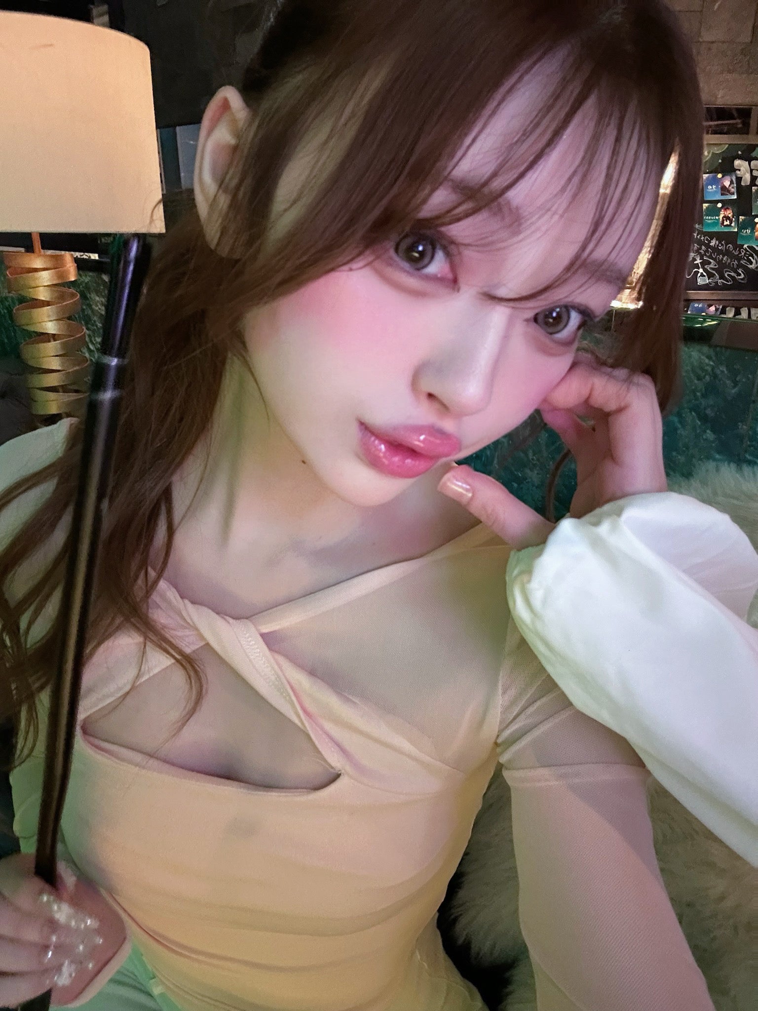 胸元えちデザイントップス