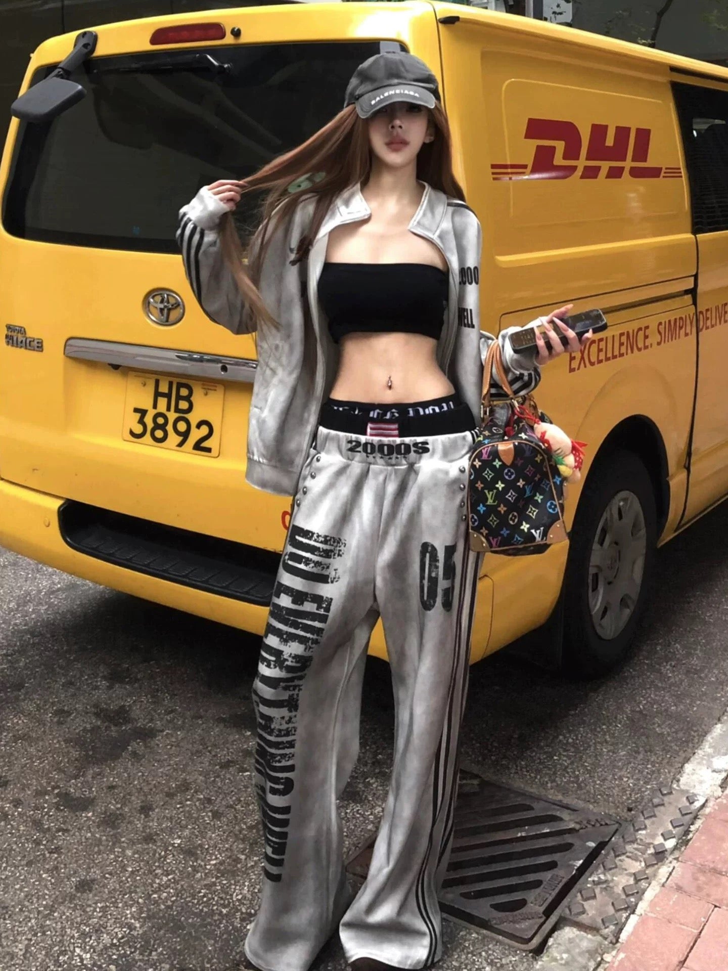 ストリートアウターorパンツ